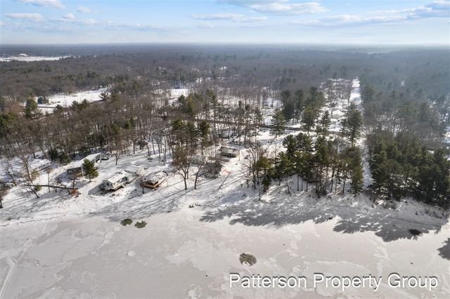 164 E Washington Road, Twin Lake, MI 49457