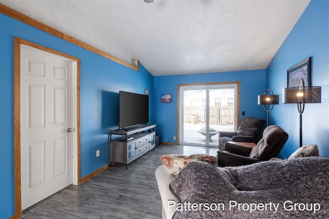 164 E Washington Road, Twin Lake, MI 49457