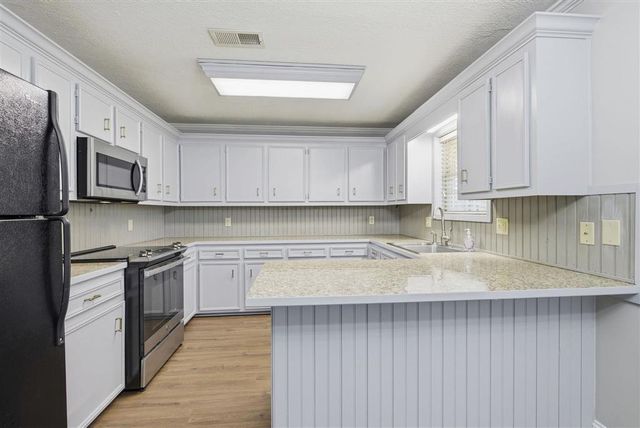 2324 Augustine Drive, Sulphur, LA 70663