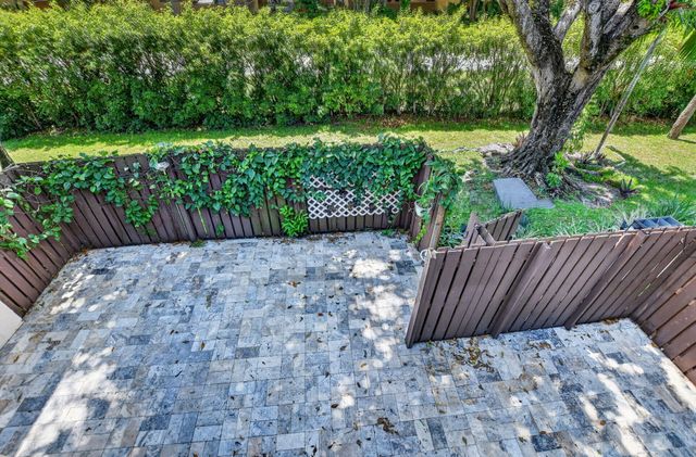 8558 Boca Rio Drive, Boca Raton, FL 33433