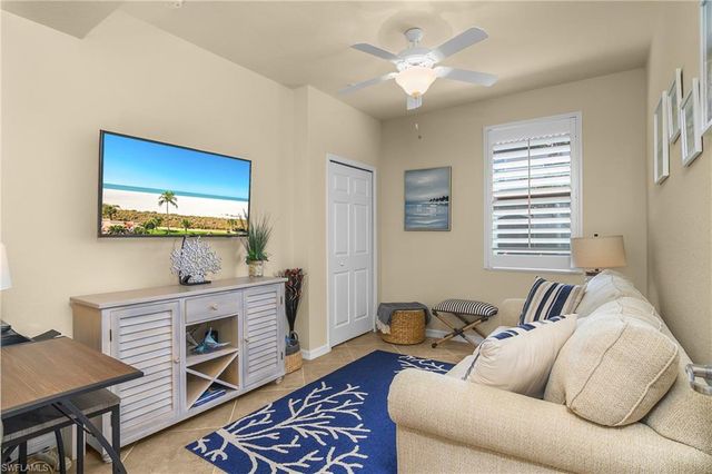 9497 Casoria CT 101, Naples, FL 34113