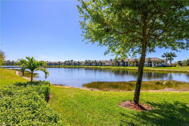 9497 Casoria CT 101, Naples, FL 34113