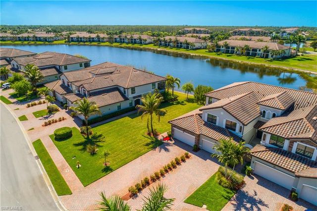 9497 Casoria CT 101, Naples, FL 34113