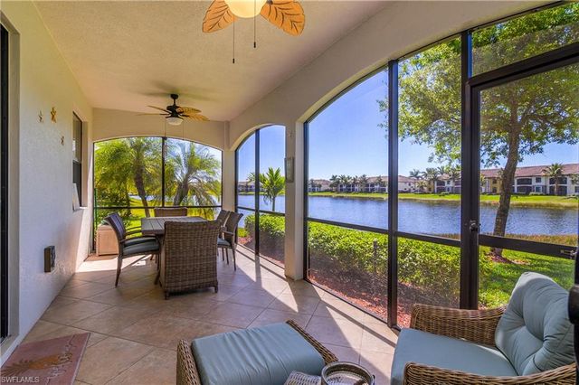 9497 Casoria CT 101, Naples, FL 34113