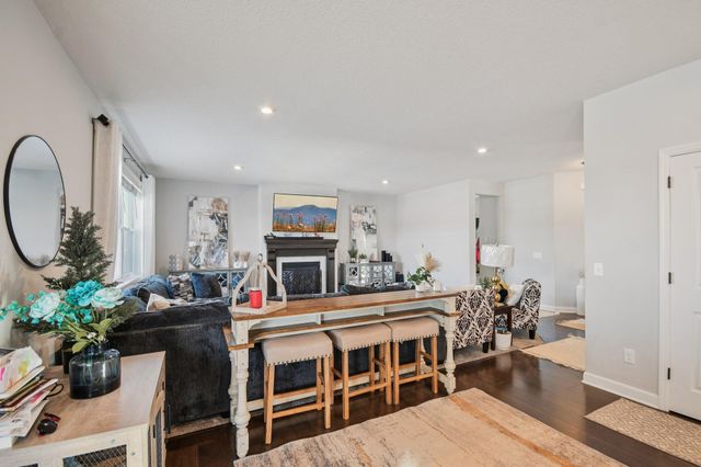 18468 70th Avenue N, Maple Grove, MN 55311