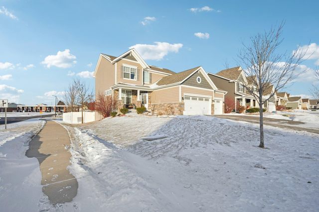 18468 70th Avenue N, Maple Grove, MN 55311