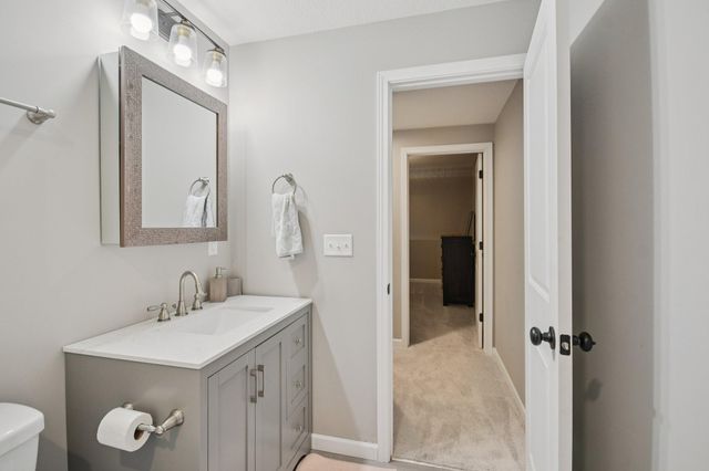 18468 70th Avenue N, Maple Grove, MN 55311