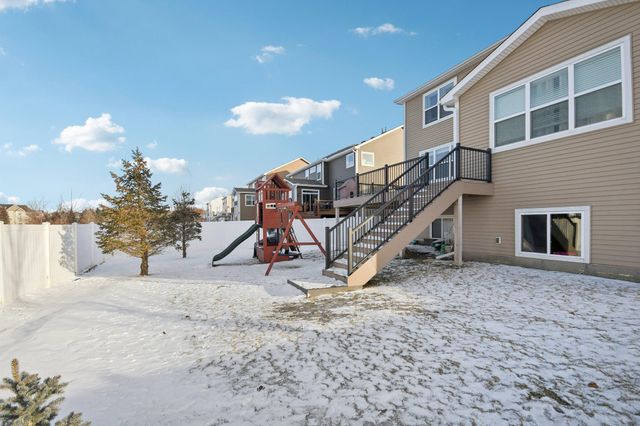 18468 70th Avenue N, Maple Grove, MN 55311