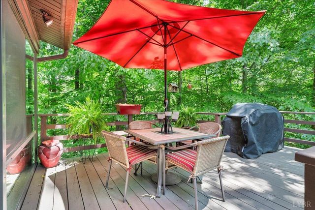 1842 Thomasson Lane, Goodview, VA 24095