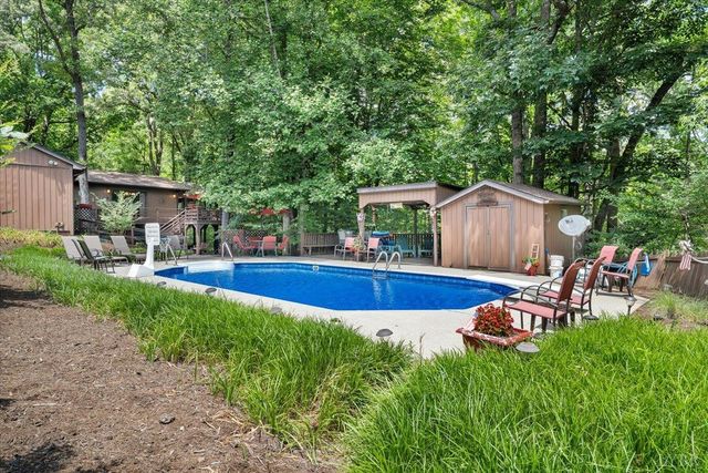 1842 Thomasson Lane, Goodview, VA 24095