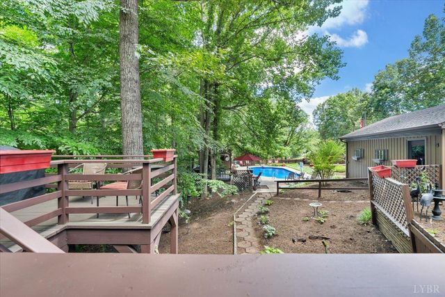 1842 Thomasson Lane, Goodview, VA 24095