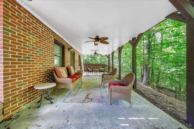 1842 Thomasson Lane, Goodview, VA 24095