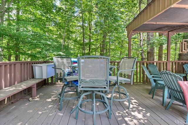 1842 Thomasson Lane, Goodview, VA 24095