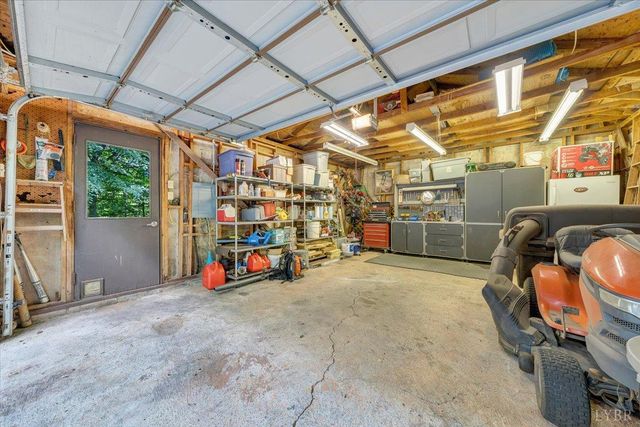 1842 Thomasson Lane, Goodview, VA 24095