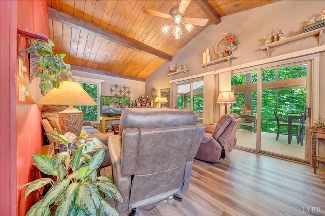 1842 Thomasson Lane, Goodview, VA 24095
