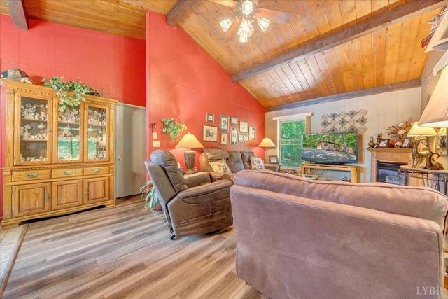 1842 Thomasson Lane, Goodview, VA 24095