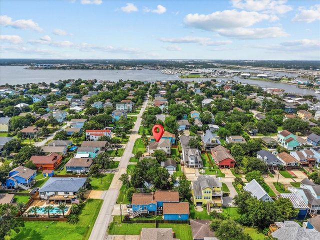 507 Clear Lake Road Road, Clear Lake Shores, TX 77565