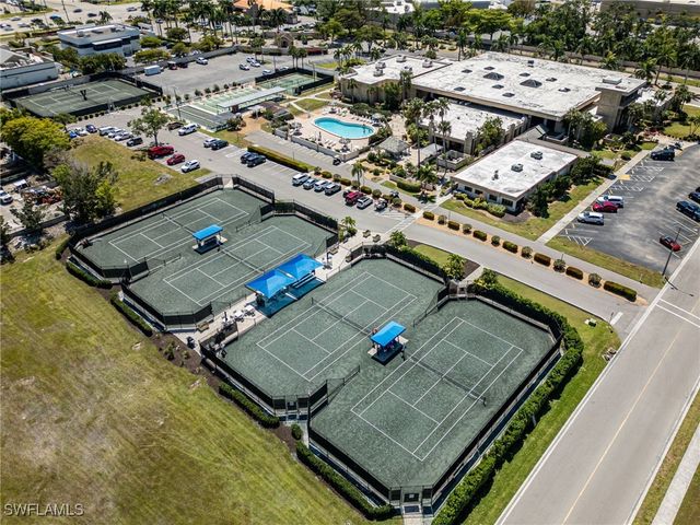 1784 Augusta DR 202, Fort Myers, FL 33907