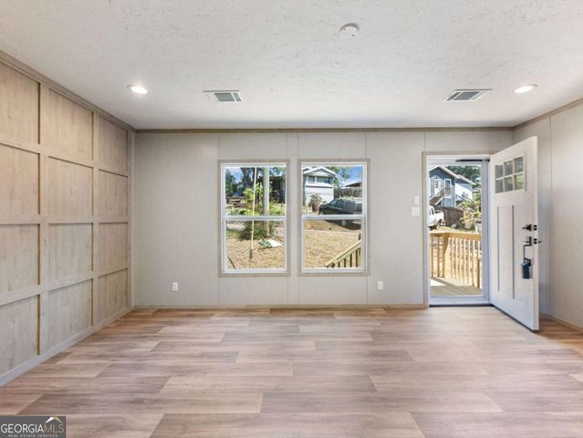 5419 Mountain Lake Terrace, Gainesville, GA 30506