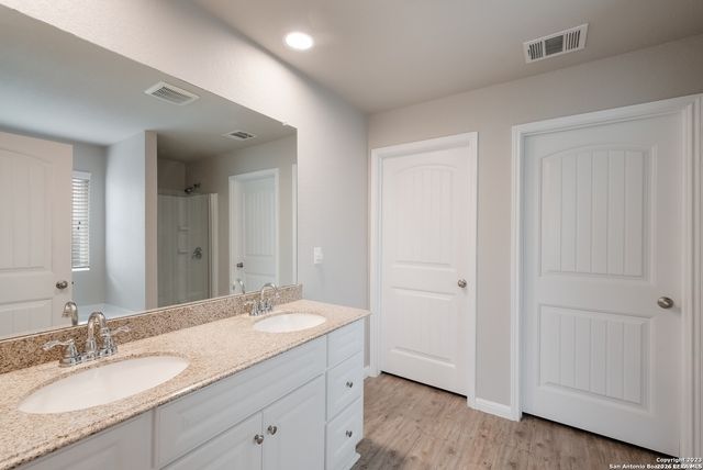 10102 Relic Oaks, San Antonio, TX 78240