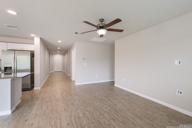 10102 Relic Oaks, San Antonio, TX 78240