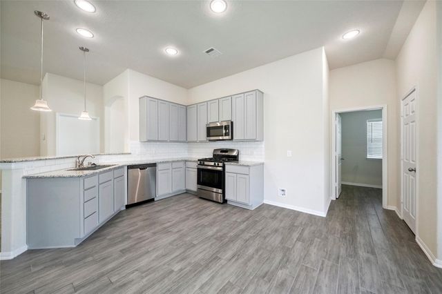 3227 Fairhaven Lane, Rosenberg, TX 77471