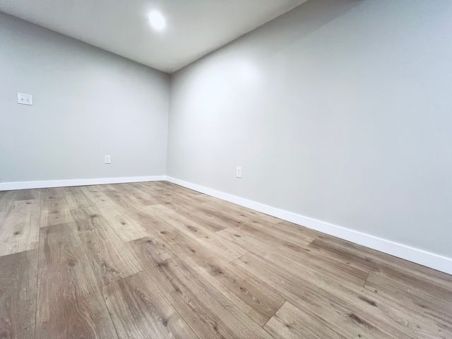 8 Rustic Road, Ridgefield, CT 06877