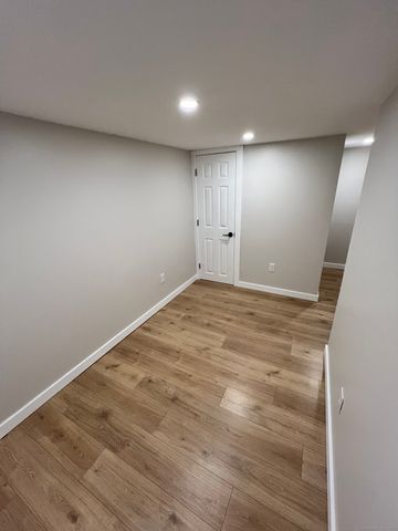 8 Rustic Road, Ridgefield, CT 06877