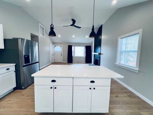 8 Rustic Road, Ridgefield, CT 06877