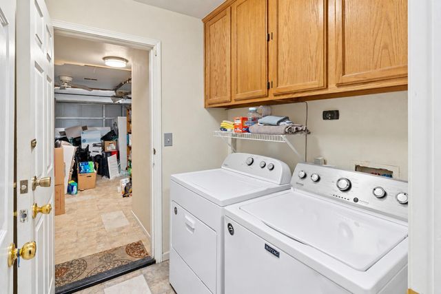 7158 Clearbrook Way, Sacramento, CA 95823