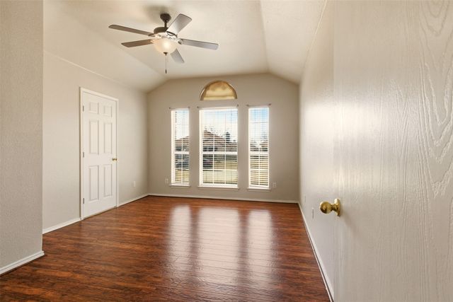 1314 Misty Drive, Midlothian, TX 76065