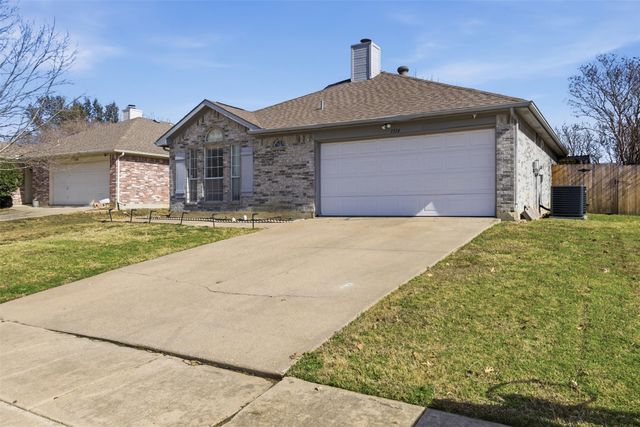1314 Misty Drive, Midlothian, TX 76065