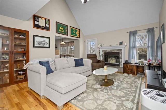 126 Highlands PW, Newport News, VA 23603