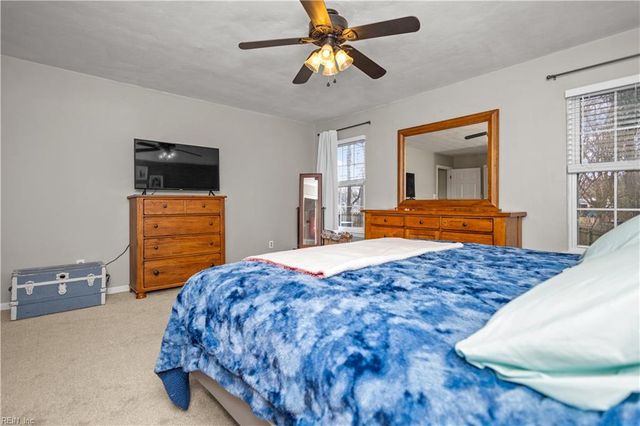 126 Highlands PW, Newport News, VA 23603