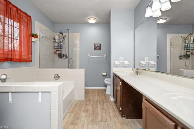 126 Highlands PW, Newport News, VA 23603