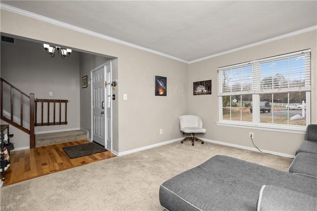 126 Highlands PW, Newport News, VA 23603