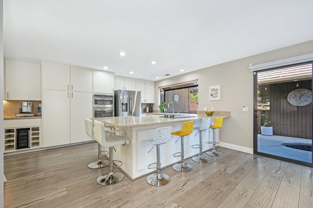 11391 Gold Country Blvd, Gold River, CA 95670