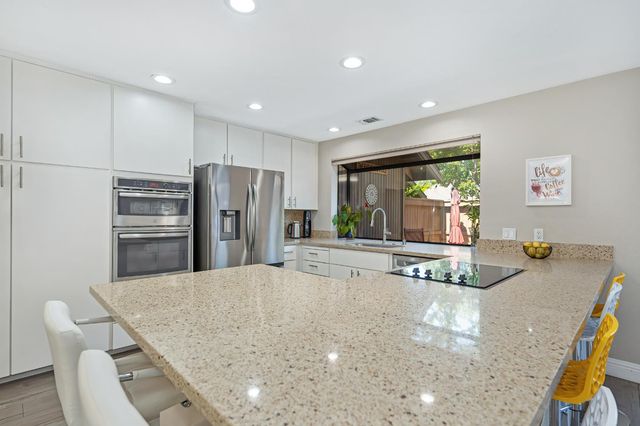 11391 Gold Country Blvd, Gold River, CA 95670