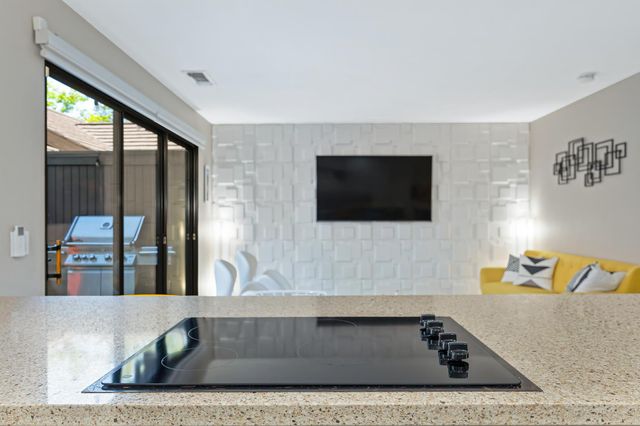 11391 Gold Country Blvd, Gold River, CA 95670