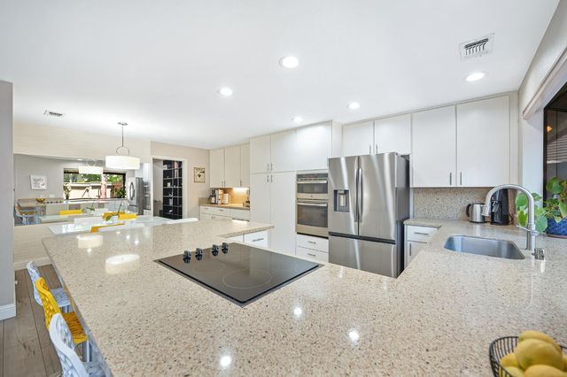 11391 Gold Country Blvd, Gold River, CA 95670