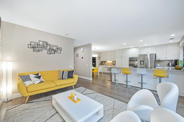 11391 Gold Country Blvd, Gold River, CA 95670