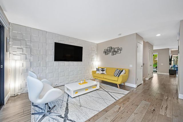 11391 Gold Country Blvd, Gold River, CA 95670