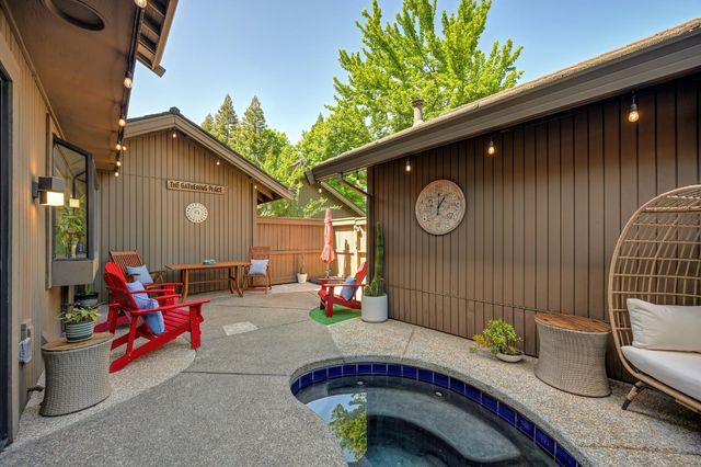 11391 Gold Country Blvd, Gold River, CA 95670