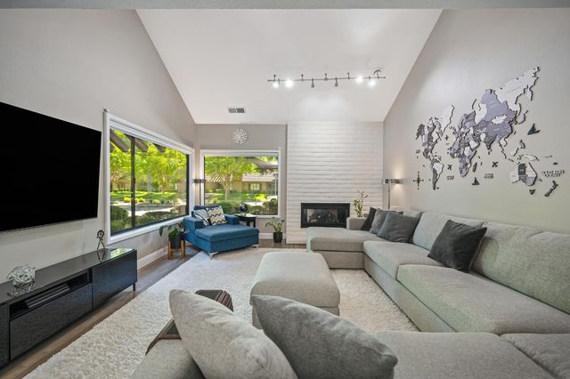 11391 Gold Country Blvd, Gold River, CA 95670