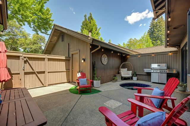 11391 Gold Country Blvd, Gold River, CA 95670