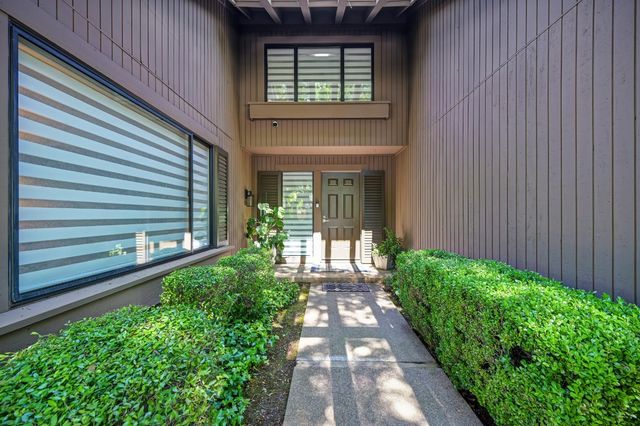 11391 Gold Country Blvd, Gold River, CA 95670