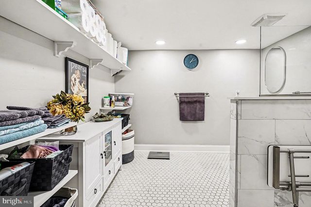 177 WOODSTREAM DRIVE, Norristown, PA 19403