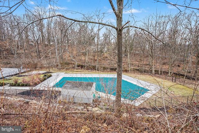 177 WOODSTREAM DRIVE, Norristown, PA 19403