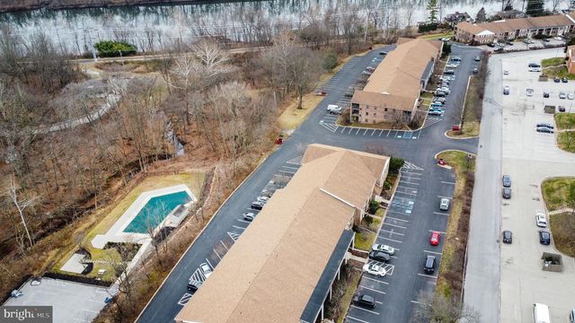 177 WOODSTREAM DRIVE, Norristown, PA 19403