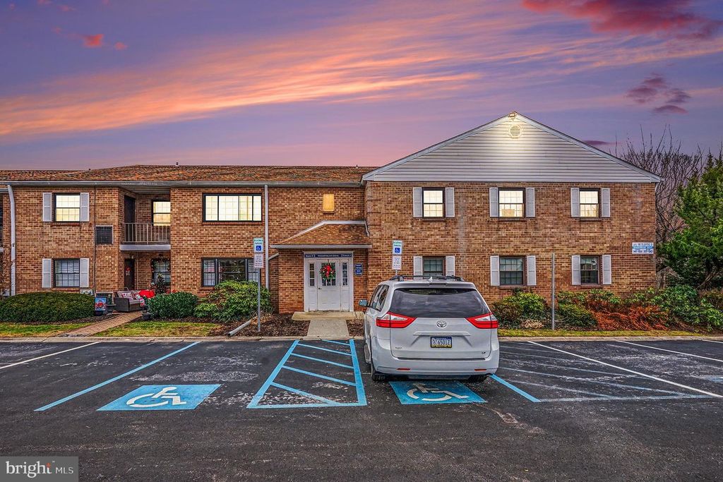 177 WOODSTREAM DRIVE, Norristown, PA 19403